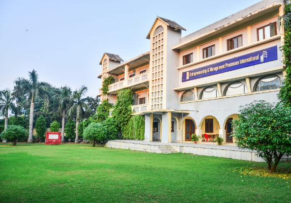 EMPI Business School Academic Building photo 1