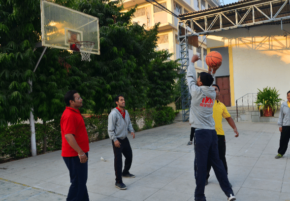 EMPI Business School Sports photo 2