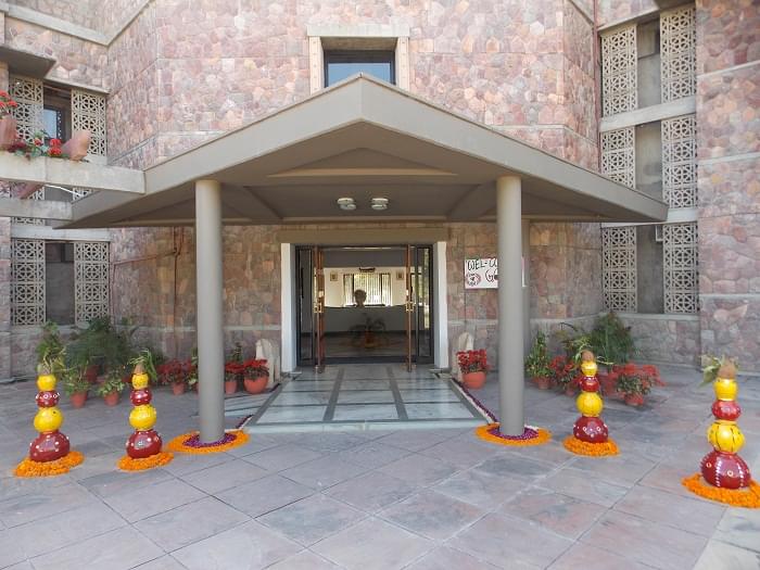 IIHMR Jaipur Academic Building photo 1