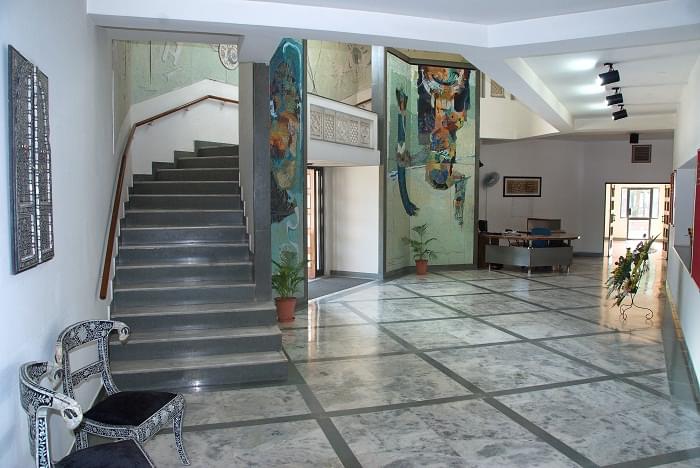 IIHMR Jaipur Academic Building photo 3