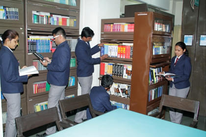 MES's Institute of Management & Career Courses Pune Infrastructure photo 3