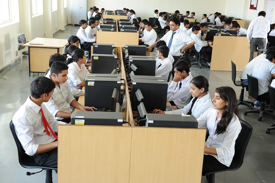 Global Institute of Technology and Management Gurgaon Computer Lab photo 1
