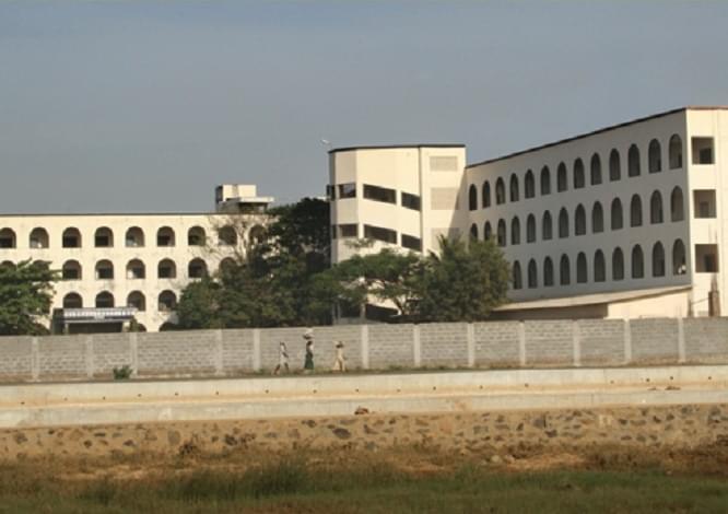 Dr. M.G.R. Educational and Research Institute Chennai Academic Building photo 7