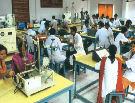 Dr. M.G.R. Educational and Research Institute Chennai Laboratory Instruments photo 5