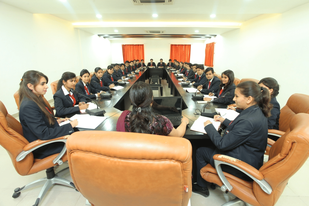 Invertis Institute of Engineering and Technology Bareilly Campus with Facilities photo 9