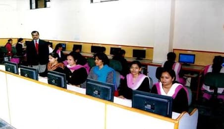 Ginni Devi Modi Institute of Education Modinagar Campus with Facilities photo 12