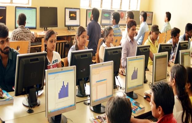 Shobhit University, Adarsh Vijendra Institute of Pharmaceutical Sciences Saharanpur Infrastructure photo 3