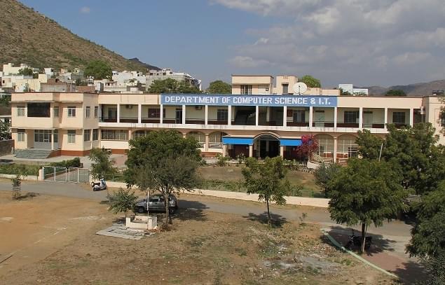 Janardan Rai Nagar Rajasthan Vidyapeeth, Department of Computer Science and Information Technology Udaipur Campus Building photo 2