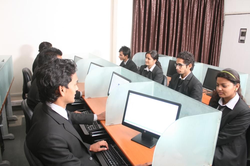 Himalayan School of Science and Technology Dehradun Facilities photo 3