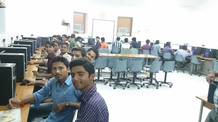 University Commerce College, University of Rajasthan Jaipur Infrastructure photo 14