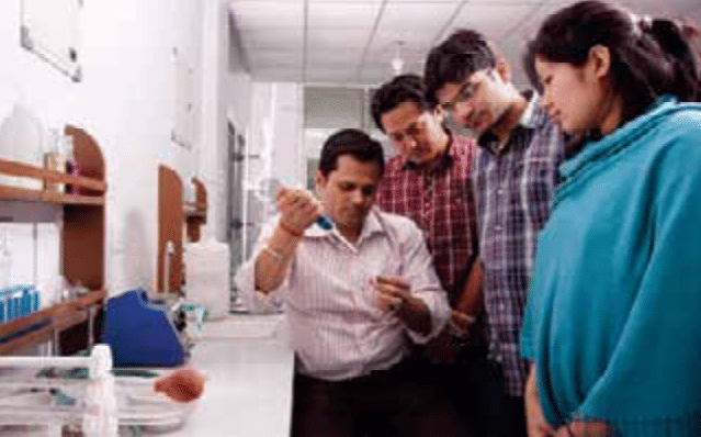 Noida International University, School of Sciences Greater Noida Facilities - Laboratory photo 4