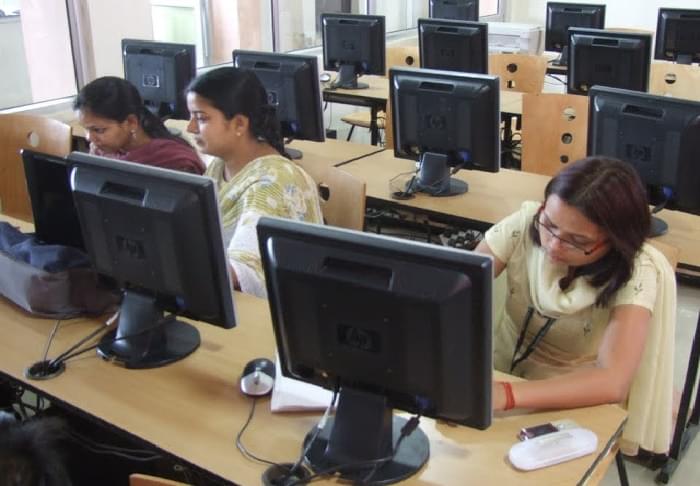 Shobhit University Gangoh Labs photo 10