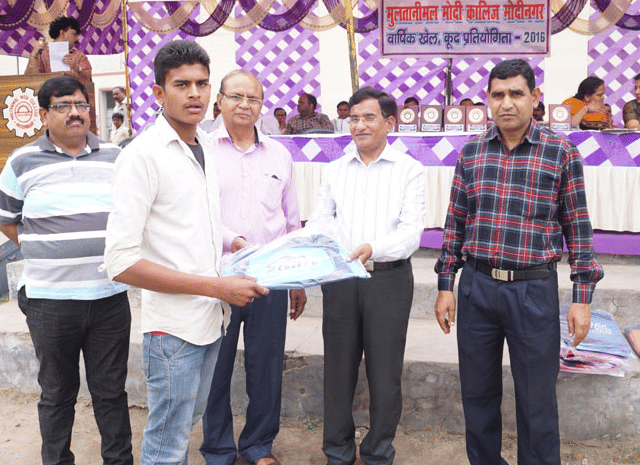 Multanimal Modi College Modinagar Sports photo 11