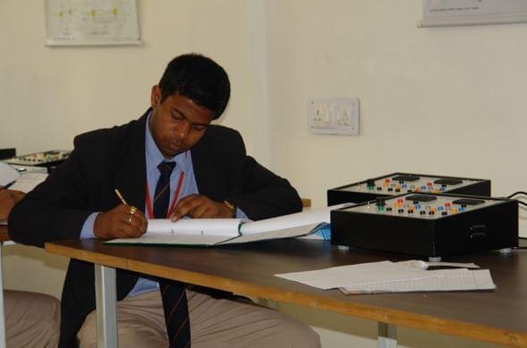 Quantum School of Graduate Studies Roorkee Group Facility photo 5