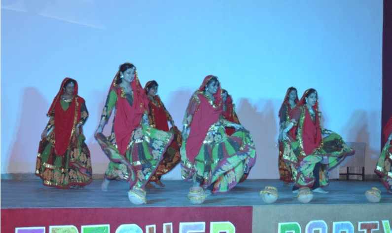 L.N. Medical College and Research Centre Bhopal Festival photo 2