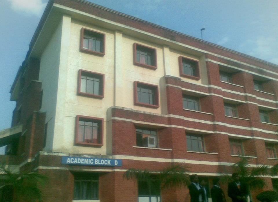 Moradabad Institute of Technology Academic Building photo 3