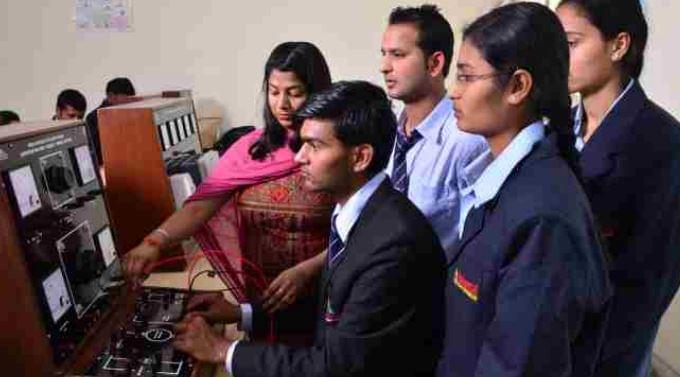 Universal Institute of Engineering and Technology Mohali hostel photo 4