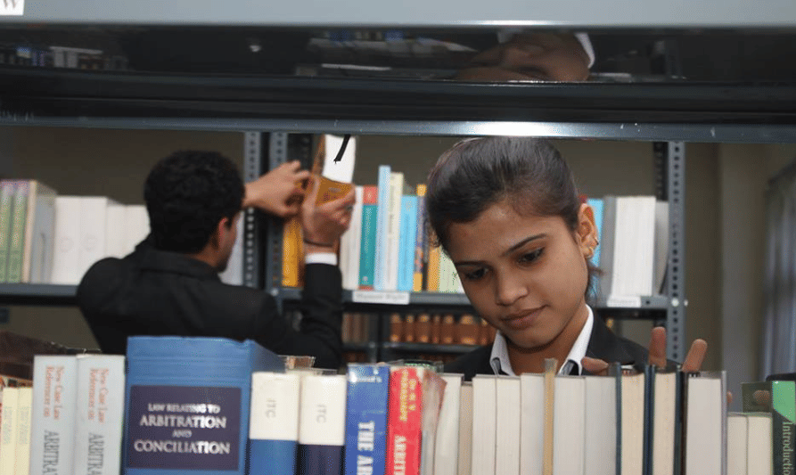 SGT University, Faculty of Law Gurgaon Campus with Facilities photo 11