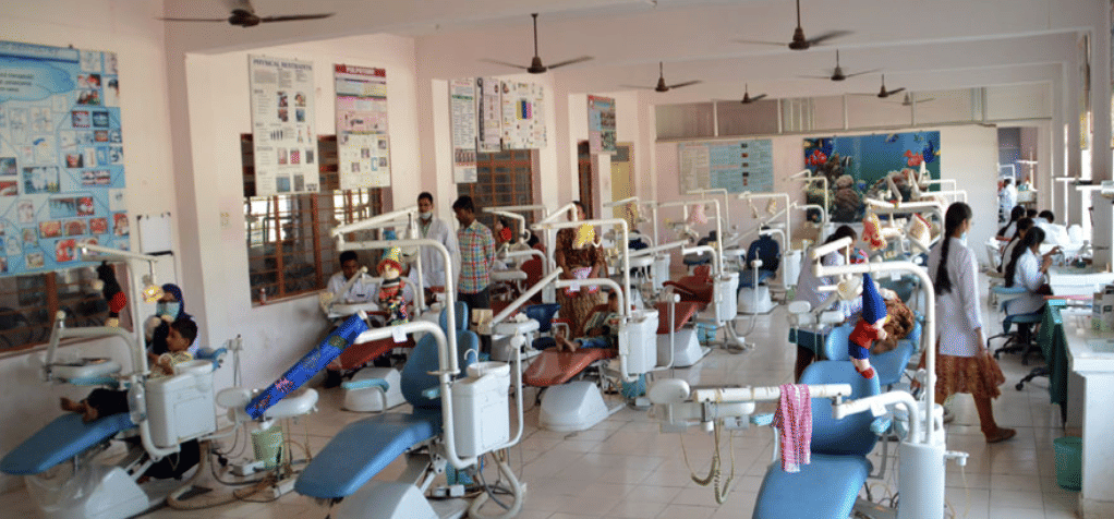 Meghna Institute Of Dental Sciences Nizamabad Labs photo 1