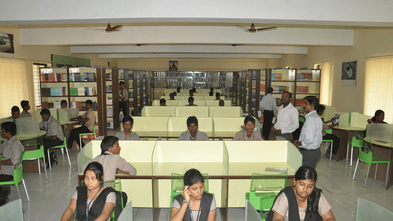 Hindustan Institute of Engineering Technology Chennai Library photo 4