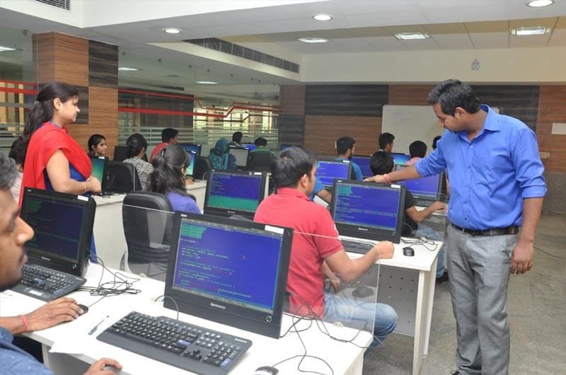 KR Mangalam University, School of Engineering and Technology Gurgaon Campus with Facilities photo 2