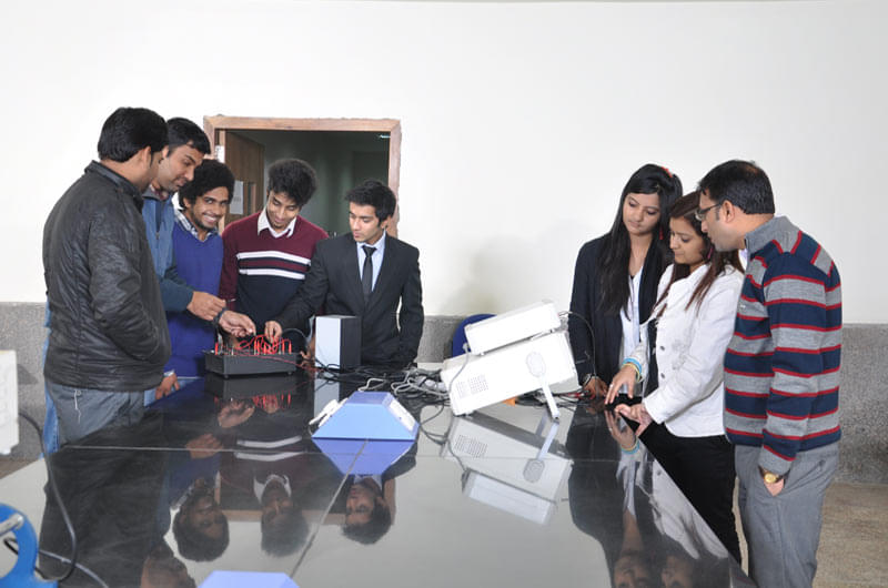 KR Mangalam University, School of Engineering and Technology Gurgaon Campus with Facilities photo 12