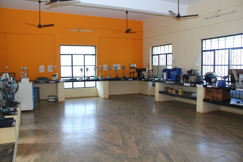 Nehru College of Pharmacy Pambady Facilities photo 3