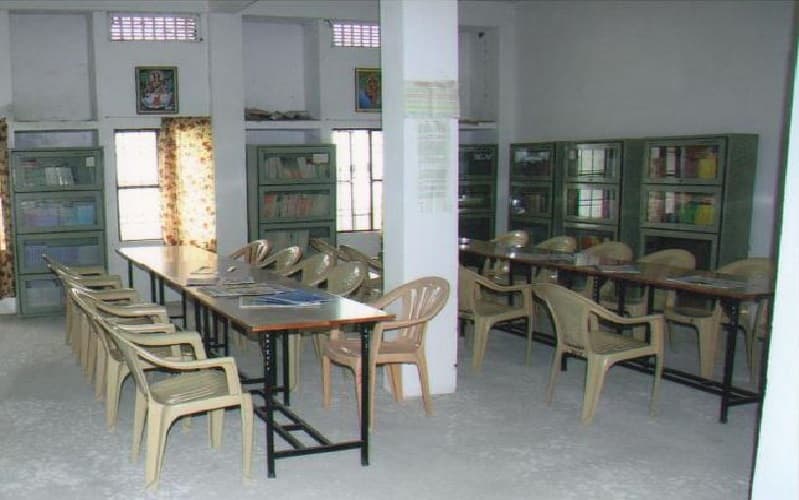 RBVRR B.Ed College Karimnagar Buildings photo 3