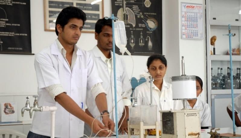 Poona College of Pharmacy Pune Infrastructure photo 1