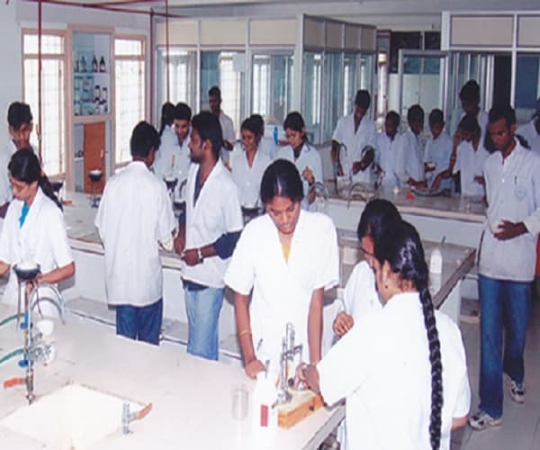 Sri Shivani College of Pharmacy Warangal Infrastructure photo 2