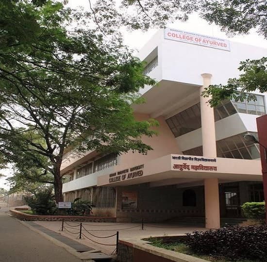 Bharati Vidyapeeth College of Ayurved Pune Academic Building photo 2