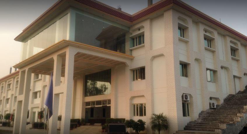 Dev Bhoomi Group of Institutions Saharanpur Acedmic Building photo 2