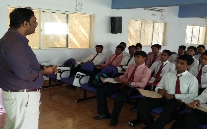Sarosh Institute of Hotel Administration Mangalore Classroom photo 2