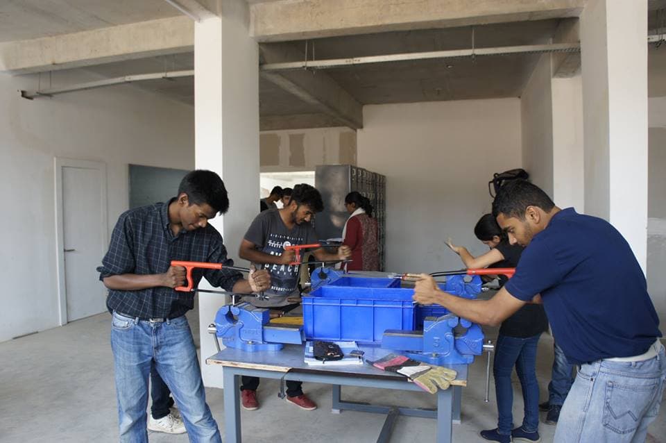 Presidency University, School of Engineering Bangalore Laboratory photo 6