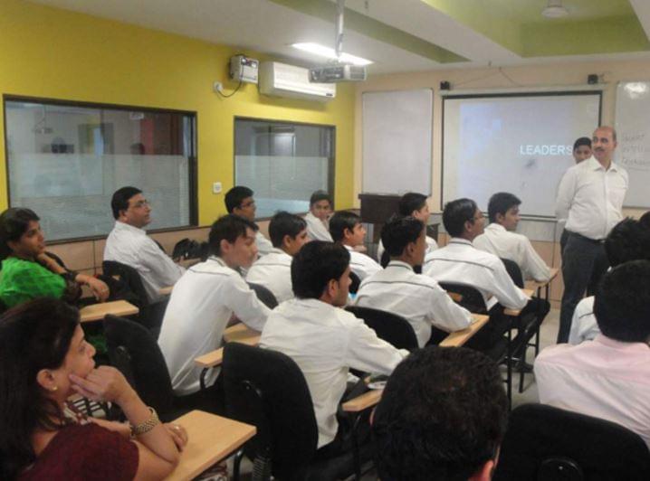 UEI Global Jalandhar Infrastructure and Academic Building photo 9