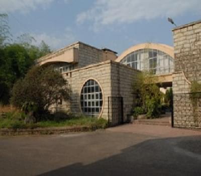 Bharati Vidyapeeth University Center for Health Management Studies & Research Pune Campus photo 1