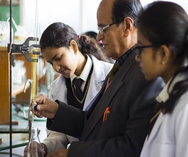 Sai Institute of Paramedical & Allied Science Dehradun Labs photo 3