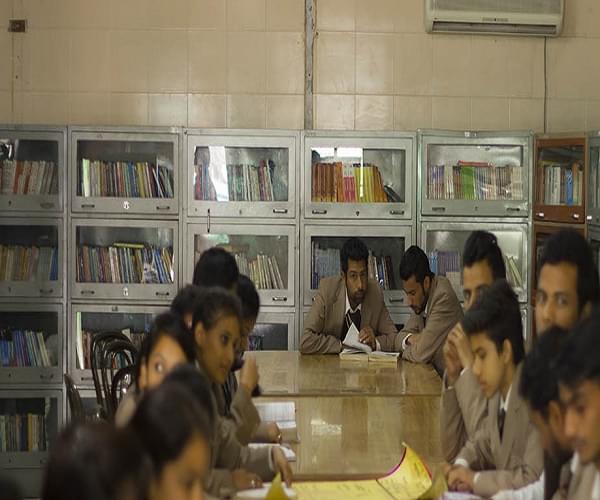 Sai Institute of Paramedical & Allied Science Dehradun Library photo 2