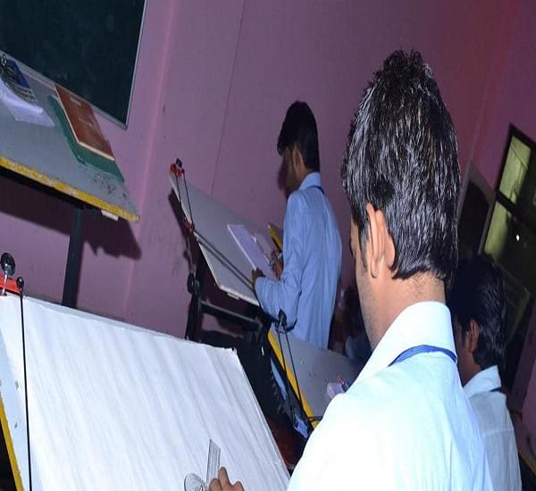 Pandit L.R. College of Technology Faridabad Facility photo 3