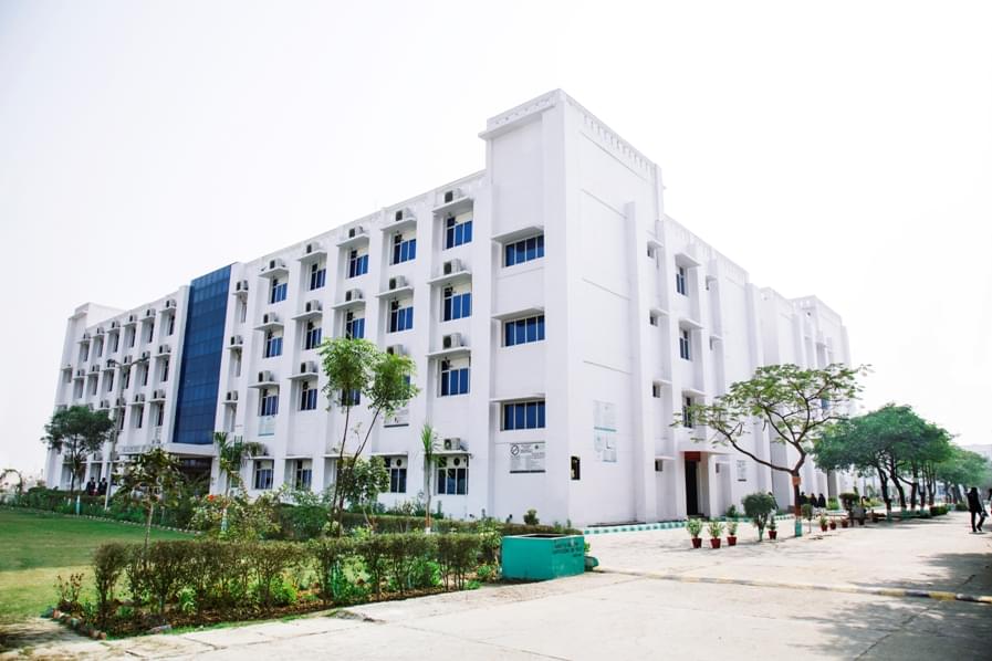 Institute of Pharmaceutical Research GLA University Mathura Academic Building photo 19