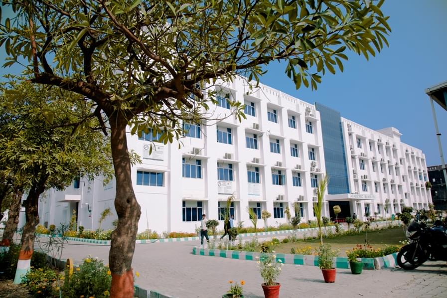 Institute of Pharmaceutical Research GLA University Mathura Academic Building photo 20