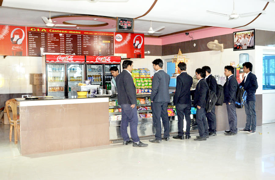 Institute of Pharmaceutical Research GLA University Mathura Cafeteria photo 3