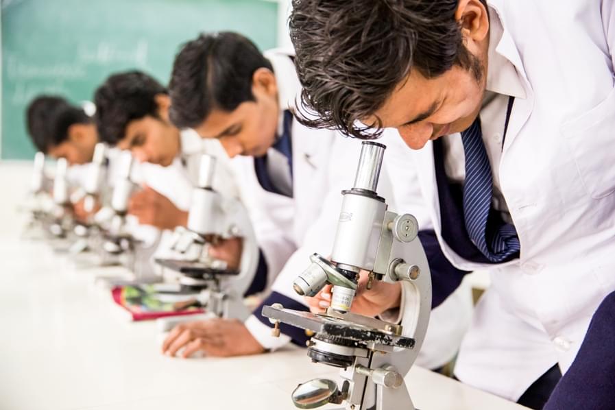 Institute of Pharmaceutical Research GLA University Mathura Laboratories photo 6