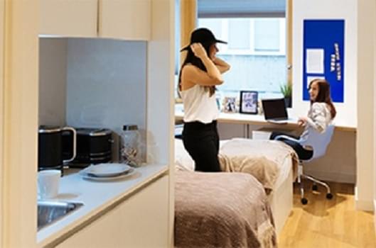 Hult International Business School Mumbai Accomodations photo 3