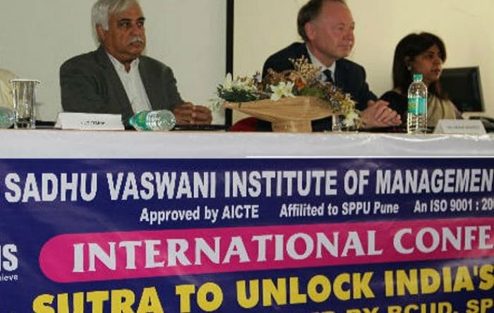 Sadhu Vaswani Institute of Management Studies For Girls Pune Events photo 9