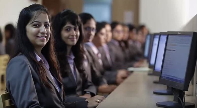 Sadhu Vaswani Institute of Management Studies For Girls Pune Facilities photo 8