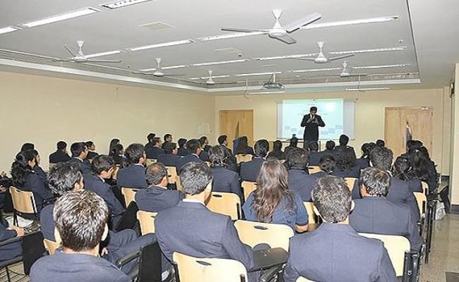 Sheila Raheja School of Business Management & Research Mumbai Infrastructure photo 4