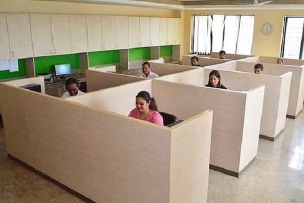 Sheila Raheja School of Business Management & Research Mumbai Infrastructure photo 7