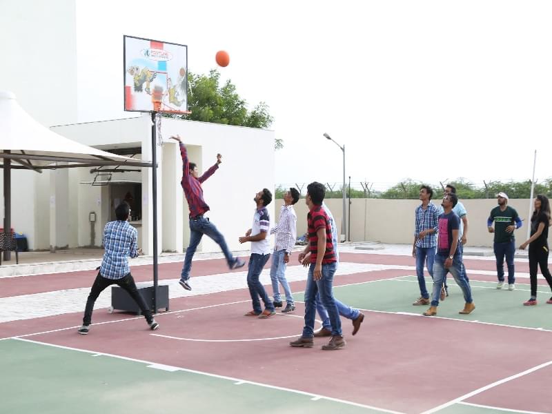 Oakbrook Business School Gandhinagar Sports photo 4