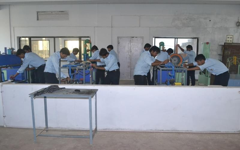 ShaShib College of Technology Bhopal Facility photo 13